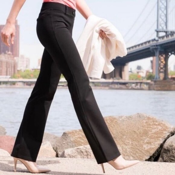 NWT Betabrand Petite Pull On Ponte Knit Dress Bootcut Pants New Black Medium - Picture 1 of 8